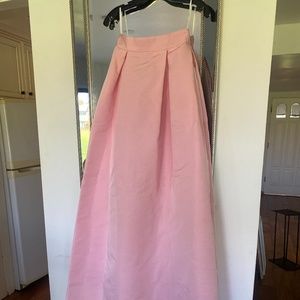 *NEVER WORN* Full length Alexia Maria Skirt